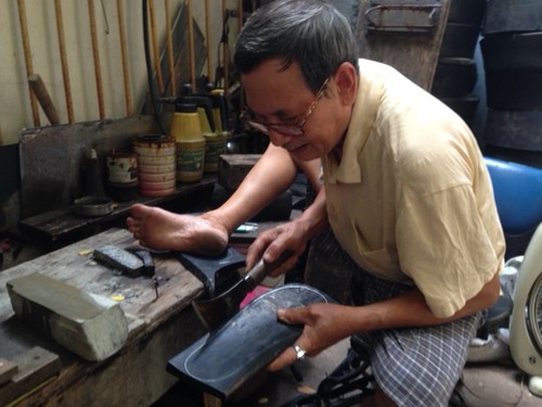 Pham Quang Xuân, l’homme aux sandales en pneus usés   - ảnh 5